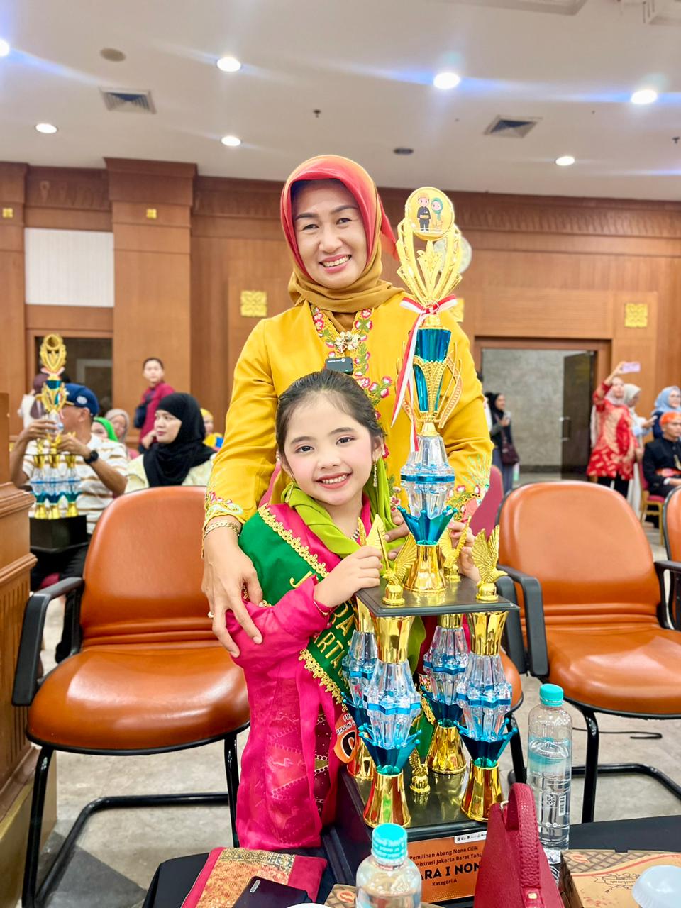 SISWI SDIT AL MU’MIN JUARA 1 ABANG NONE CILIK